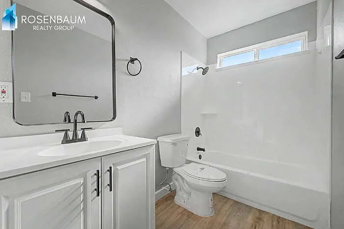 1925 W Village Dr #2 — Photo 13