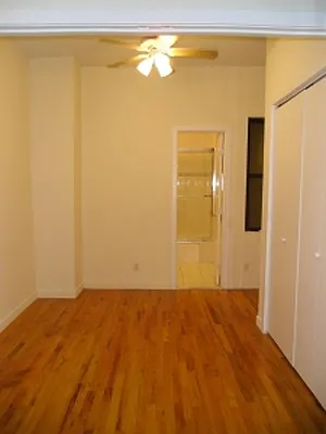 Rented by Rent Manhattan | media 4