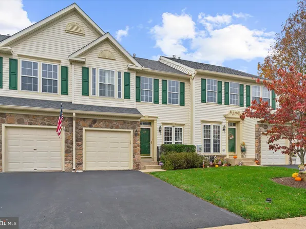 813 Geranium Dr, Warrington, PA 18976