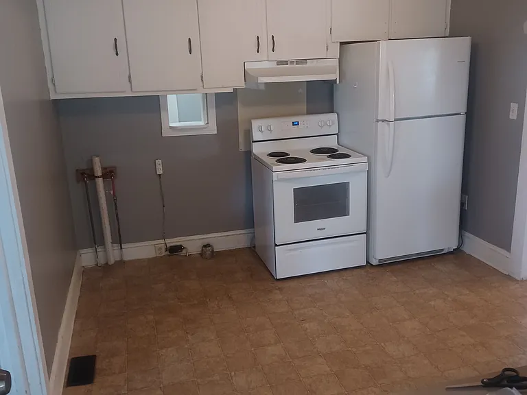 7417 Gravely Ct — Photo 8