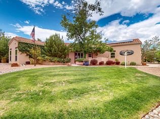 3504 Newcastle Dr SE, Rio Rancho, NM 87124