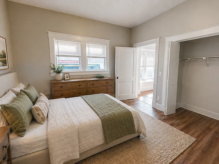 2108 Acklen Ave — Photo 3