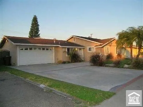 1947 W Clearbrook Ln, Anaheim, CA 92804