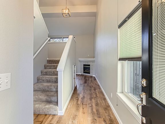 3rd image of 1437 NE Birkshire Ct