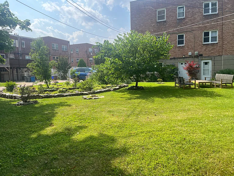 5445 Houghton Pl #3 — Photo 9