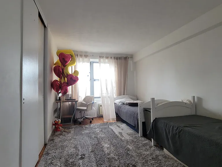 501 Surf Ave #12R — Photo 14