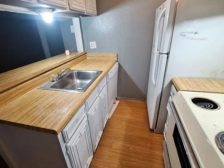 1750 N 5th St #207 — Photo 11