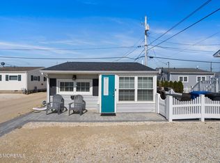 28 E Marlin Way, Lavallette, NJ 08735