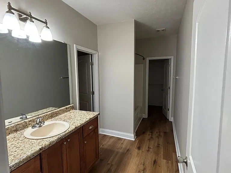 333 High Meadows Pl — Photo 6