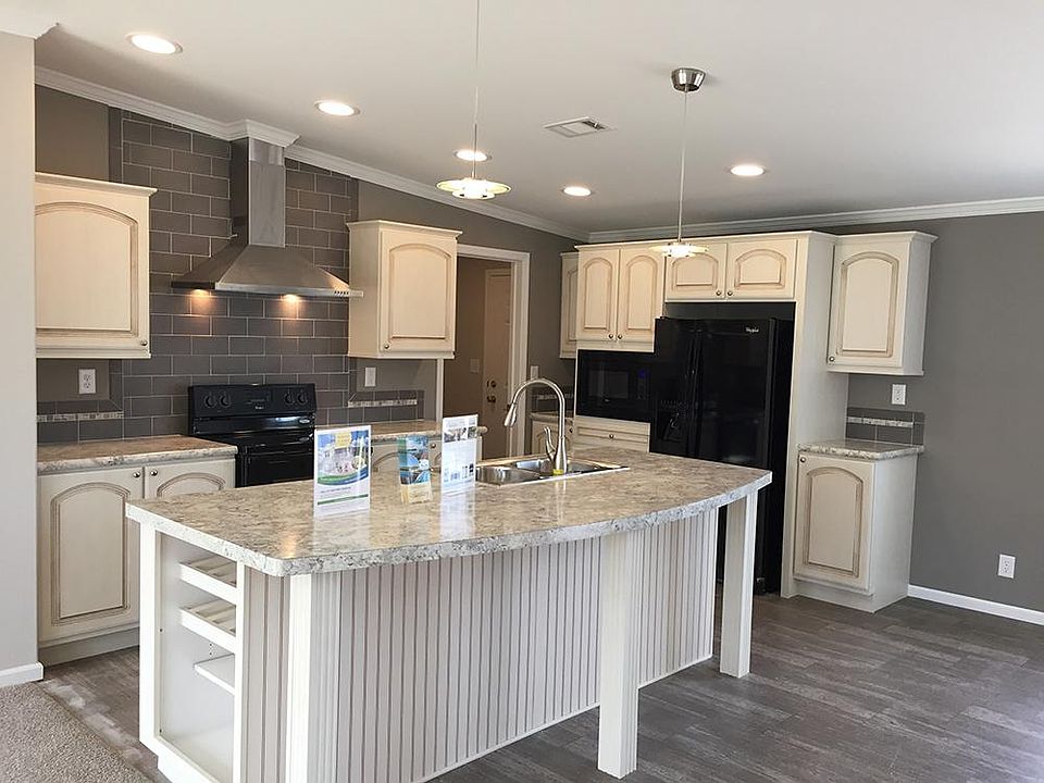 2nd image of 4604 Lake Crystal Blvd #K23q48