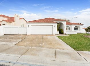 7612 Oyster Cove Dr, Las Vegas, NV 89128