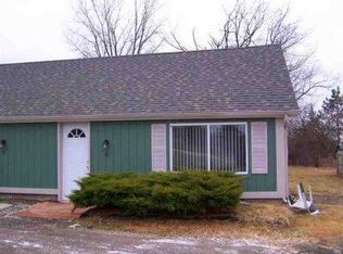 1512 River Rd APT 6, Saint Clair, MI 48079