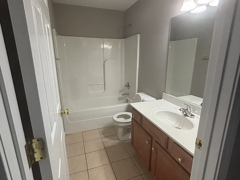342 Kenlee Cir #1 — Photo 6