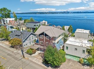 424 35th Ave S, Seattle, WA 98144