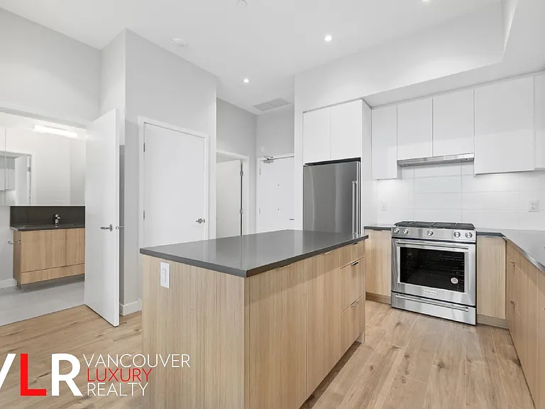 3430 E Kent Ave #112 — Photo 10