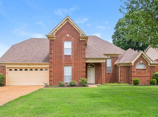 15 Oakridge Cv, Oakland, TN 38060