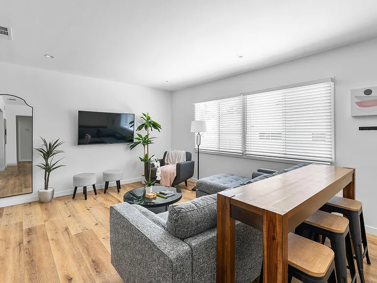 2088 Santa Rosa Ave — Photo 21