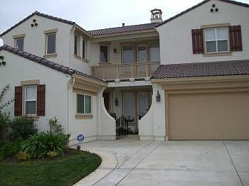 2nd image of 3933 Carracci Ln