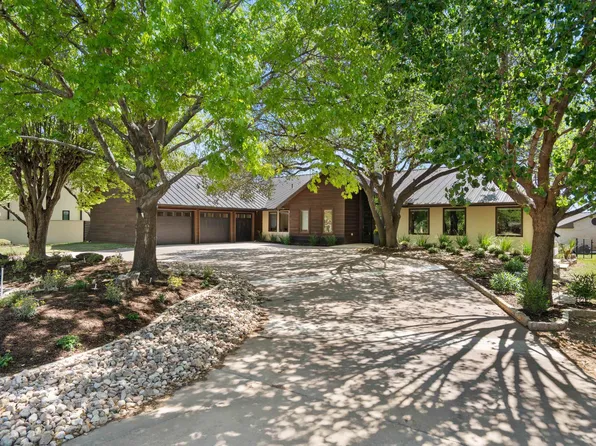 211 Lighthouse Drive, Horseshoe Bay, TX 78657