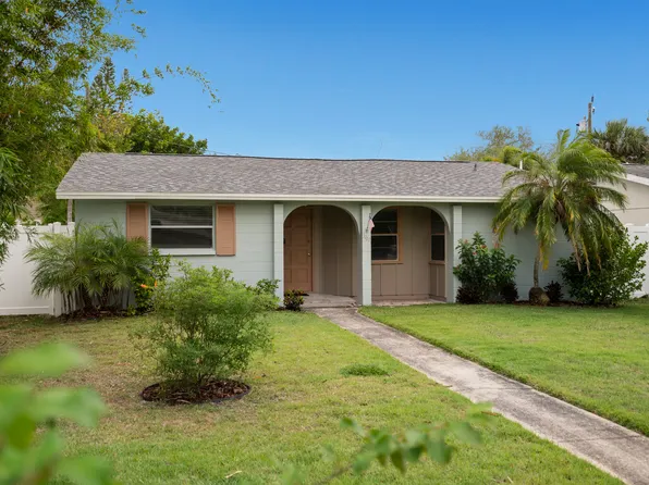 3229 12th St N, Saint Petersburg, FL 33704