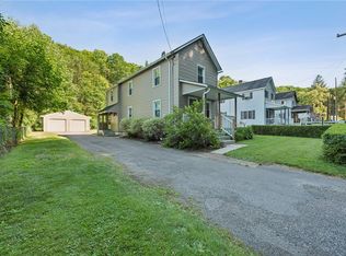 1746 Soap Hollow Rd, Tire Hill, PA 15959