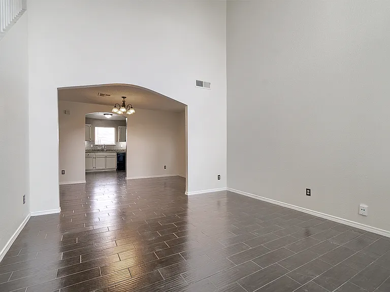 11571 Plautus Ct — Photo 6