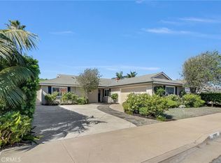 21061 Miramar Ln, Huntington Beach, CA 92646