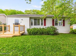 206 Mountain View Ave, Rensselaer, NY 12144