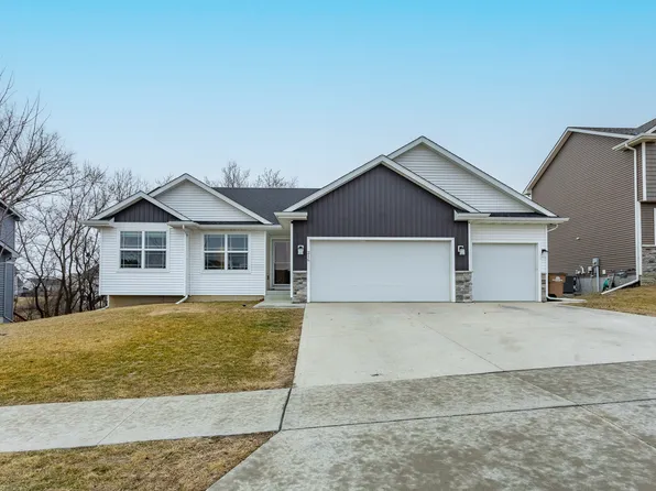 216 Rellim Dr, Norwalk, IA 50211