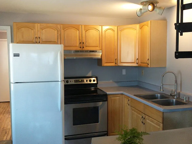 2 Falls Rd #2 — Photo 5