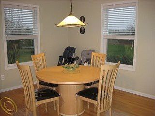 5th image of 205 Persimmon Ct