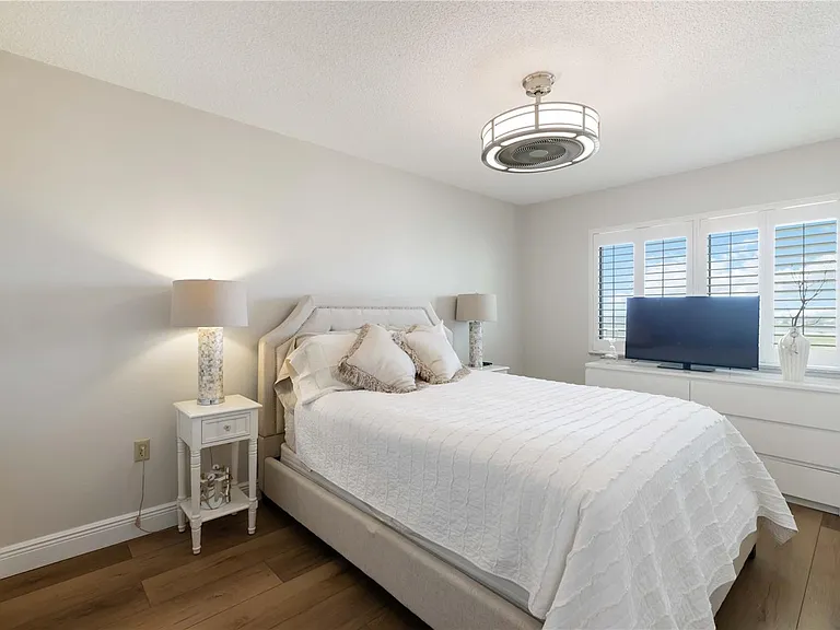 1500 Park Beach Cir #6C — Photo 32