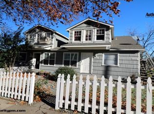 1141 Magnolia Ave, Redding, CA 96001