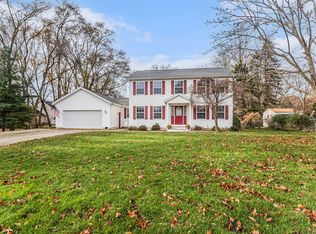 16409 Lannin Ln, Spring Lake, MI 49456