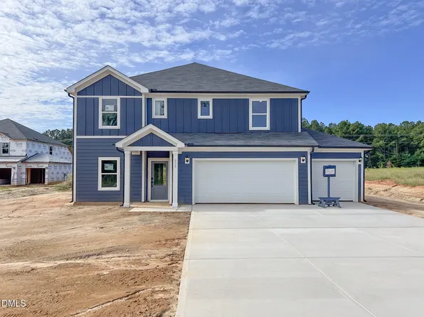 238 Barrow Meadows Dr, Zebulon, NC 27597