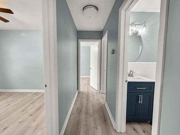 3rd image of 3772 Tea Rose St. #3772