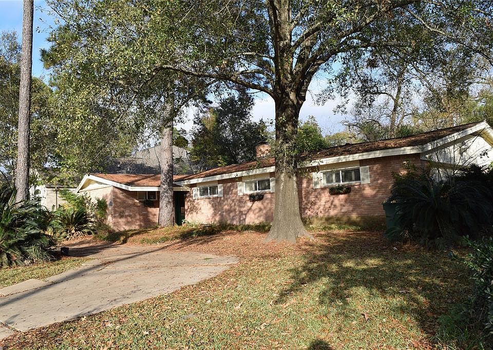 1st image of 402 Gretel Dr