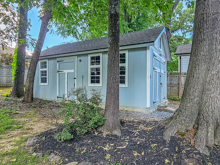 775 Royal Forest Dr — Photo 20