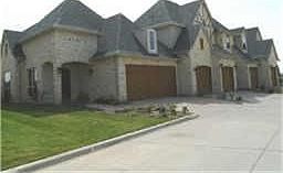 3rd image of 2303 Vineyard Dr