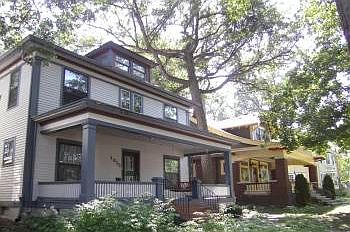 1st image of 1015 W Wildwood Ave