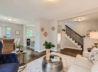 874 Pascal St N, Saint Paul, MN 55104