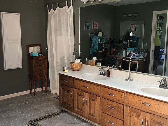 Master bath - make up vanity
