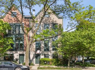 1101 N Wolcott Ave, Chicago, IL 60622