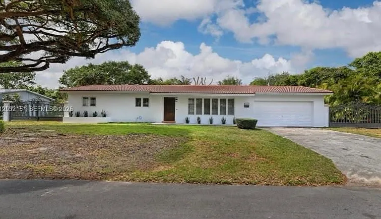 15620 SW 87th Ct — Photo 1