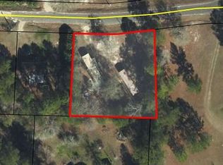 121 Country Dr, Moultrie, GA 31788