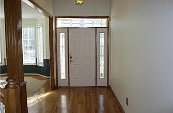 2nd image of 2211 SW Park Ave