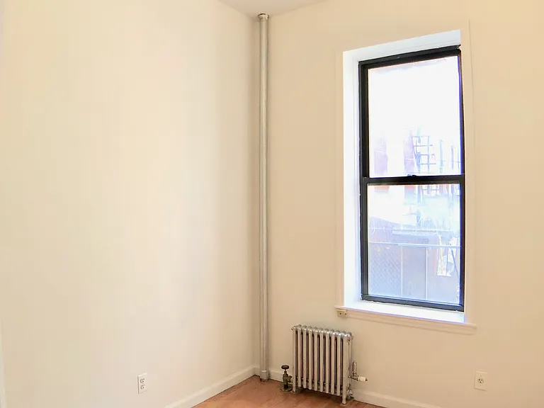 145 S 4th St #3 — Photo 7