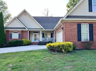400 Hidden Oaks Dr, Flintstone, GA 30725