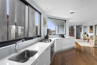 Sold by Citi Habitats