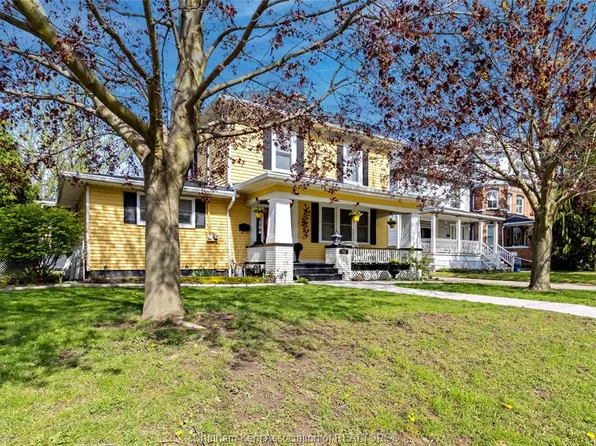 335 Wellington St W, Chatham Kent, ON N7M 1K2